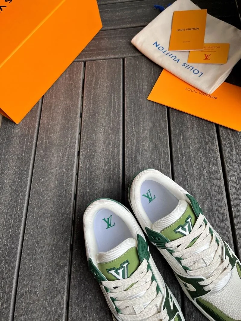 Affordable Louis Vuitton Trainer Sneaker 30926