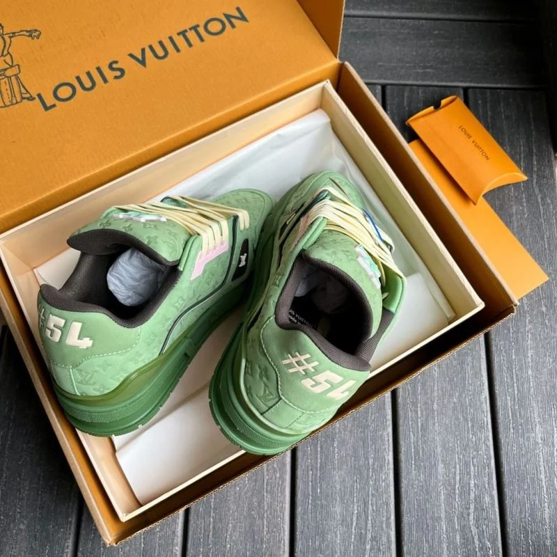 Minimalist Louis Vuitton Trainer Sneaker 30938