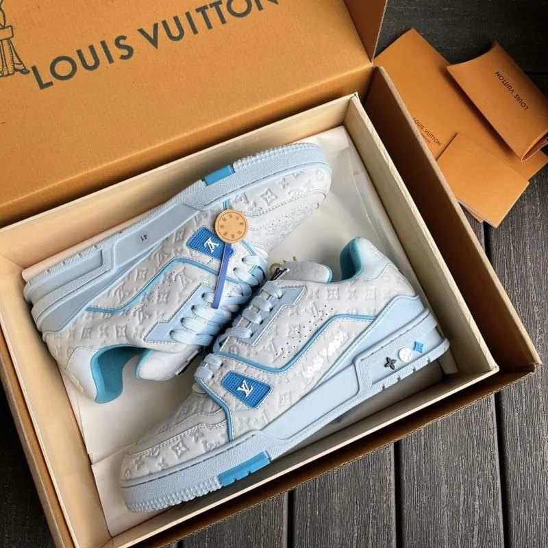 Contemporary Louis Vuitton Trainer Sneaker 30330