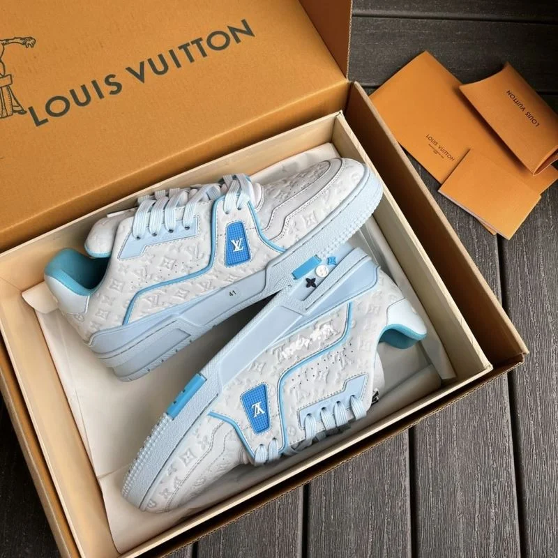 Contemporary Louis Vuitton Trainer Sneaker 30330