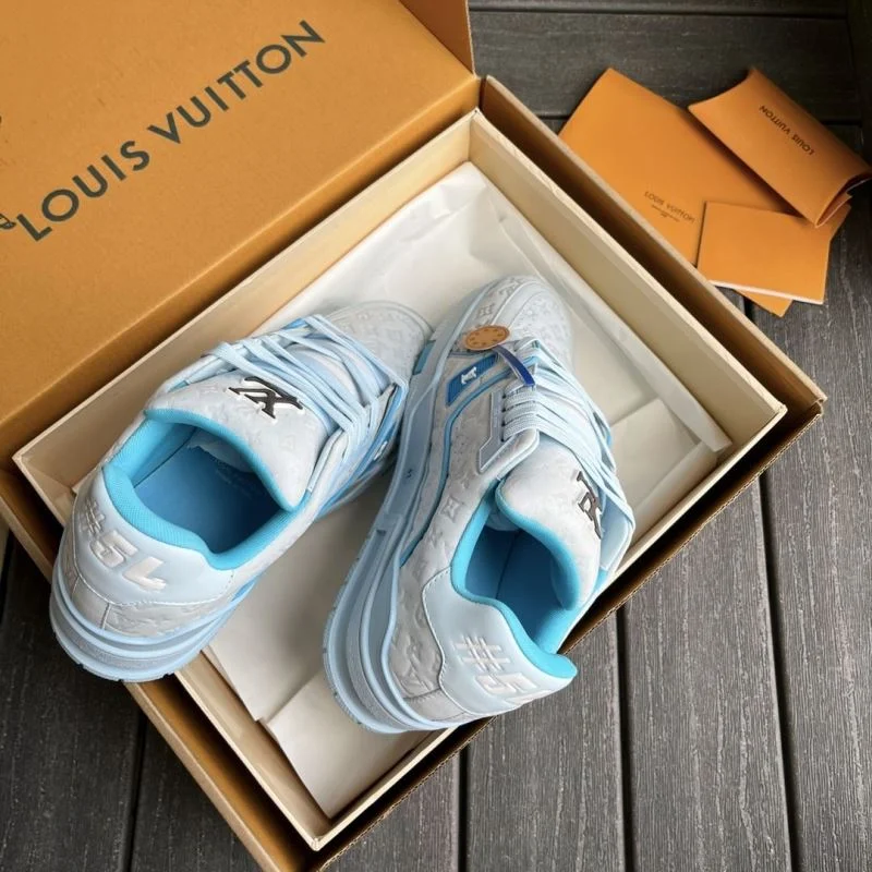 Contemporary Louis Vuitton Trainer Sneaker 30330