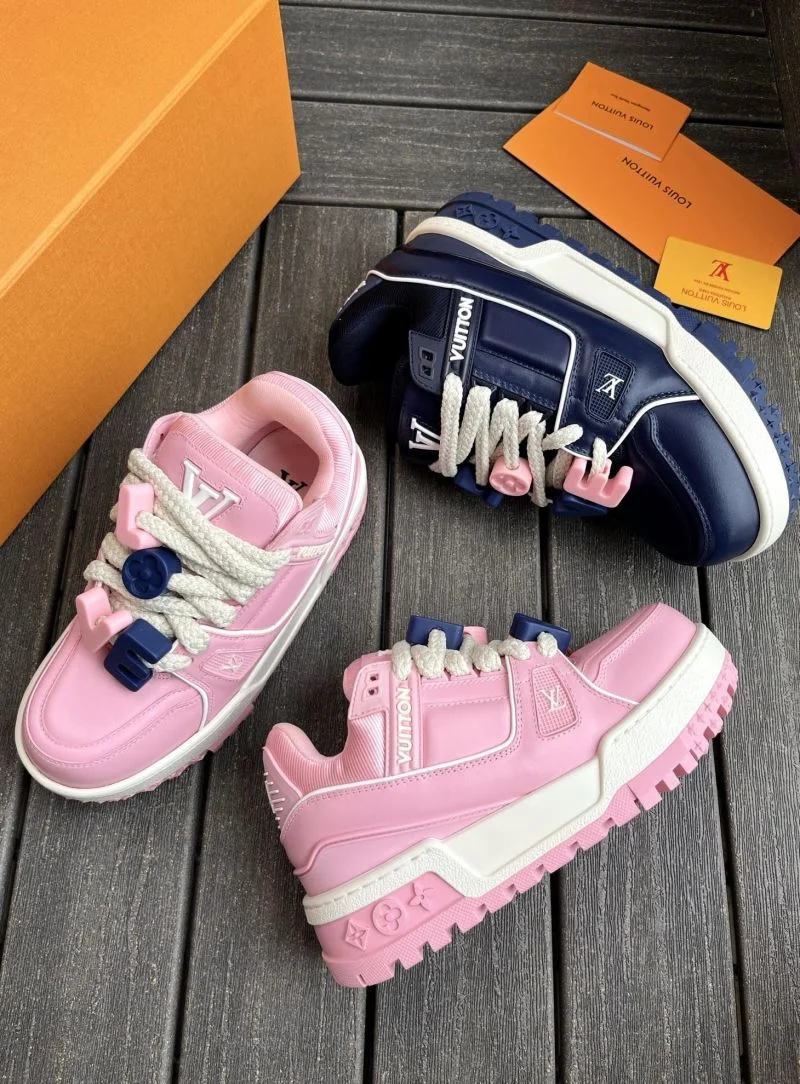 Louis Vuitton Trainer Sneaker Practical 30934