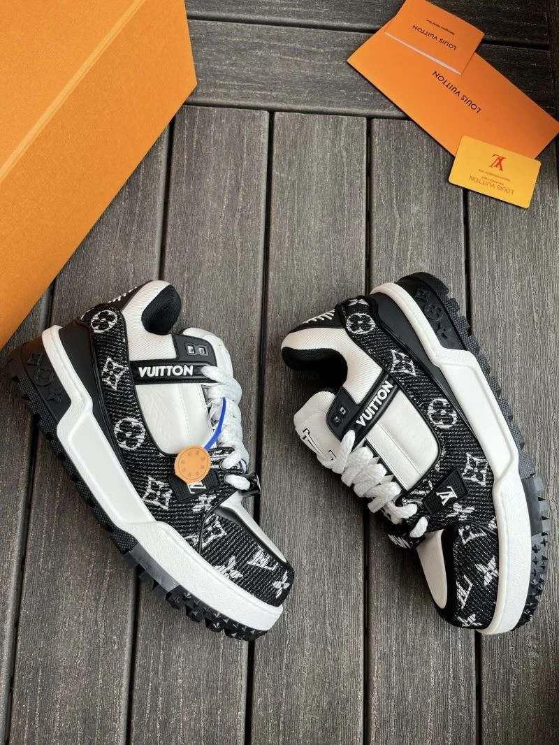 Louis Vuitton Trainer Sneaker Efficient 30916