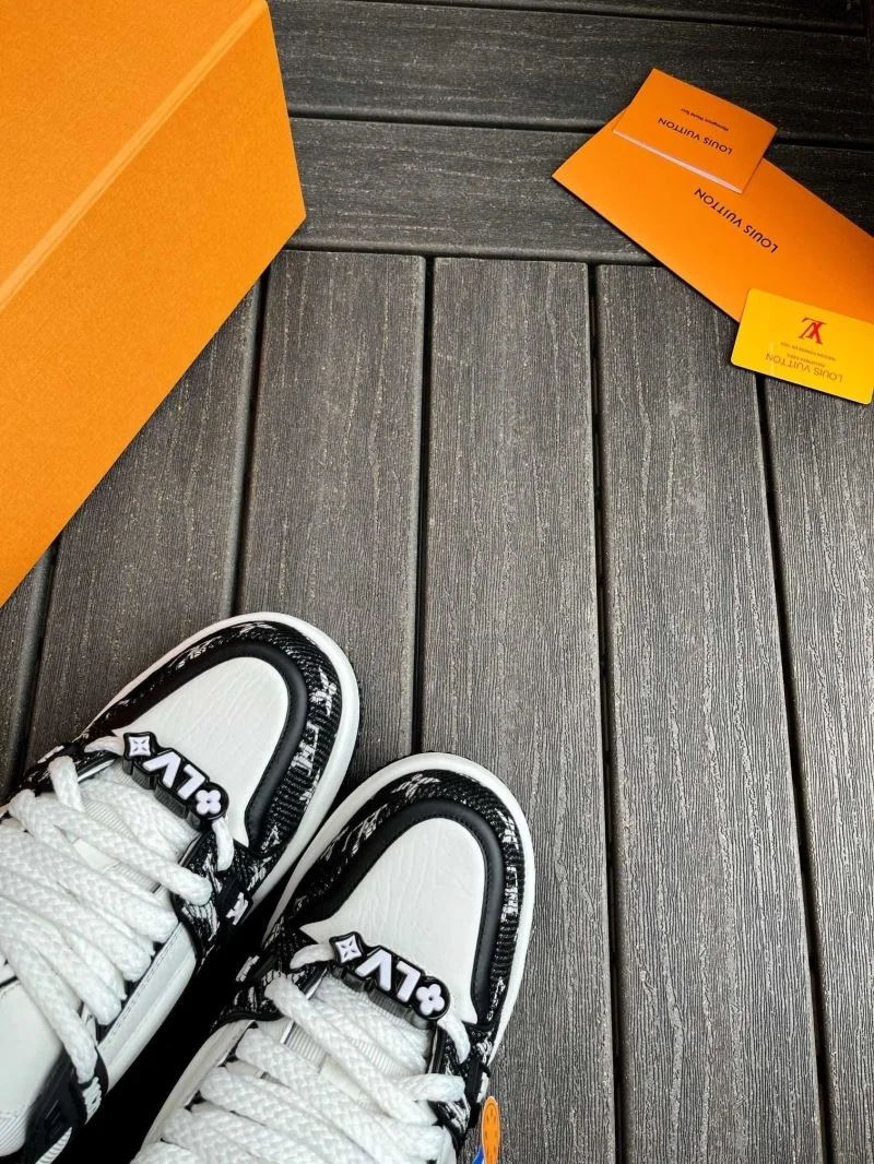 Louis Vuitton Trainer Sneaker Efficient 30916