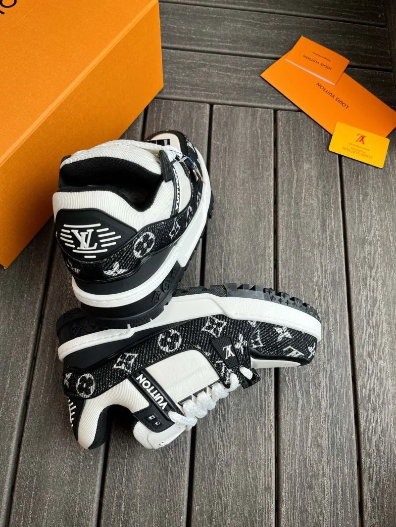 Louis Vuitton Trainer Sneaker Efficient 30916