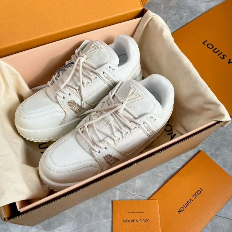 HighPerformance Louis Vuitton Trainer Sneaker 30925