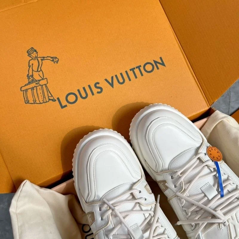 HighPerformance Louis Vuitton Trainer Sneaker 30925