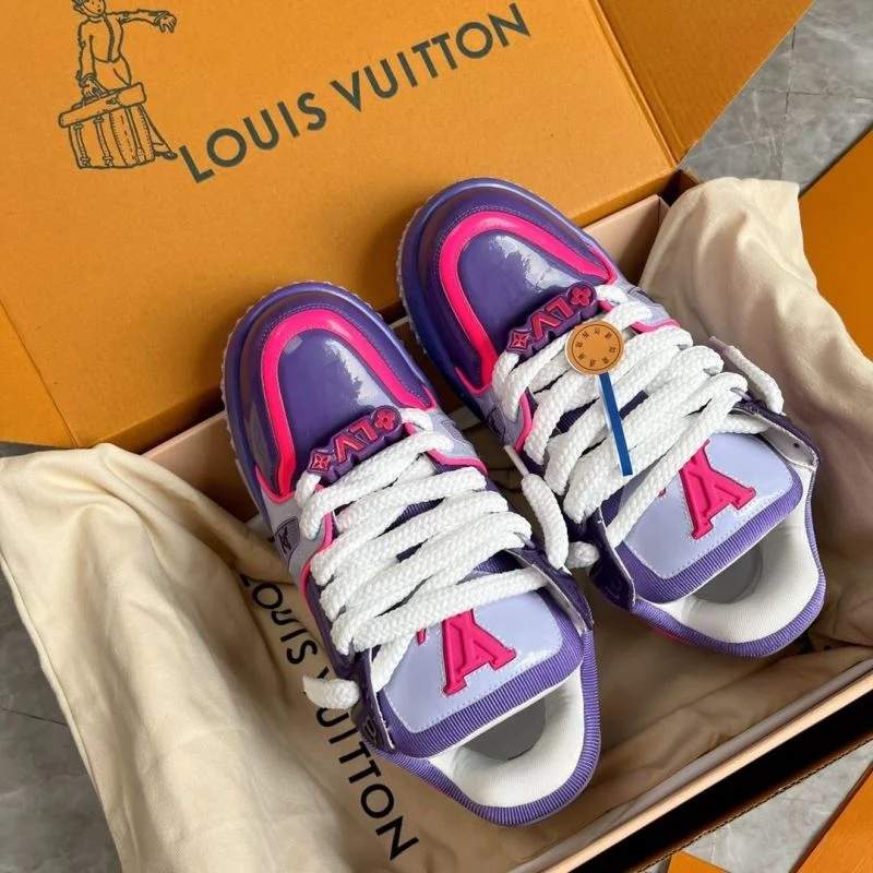 RelaxedFit Louis Vuitton Trainer Sneaker 30931