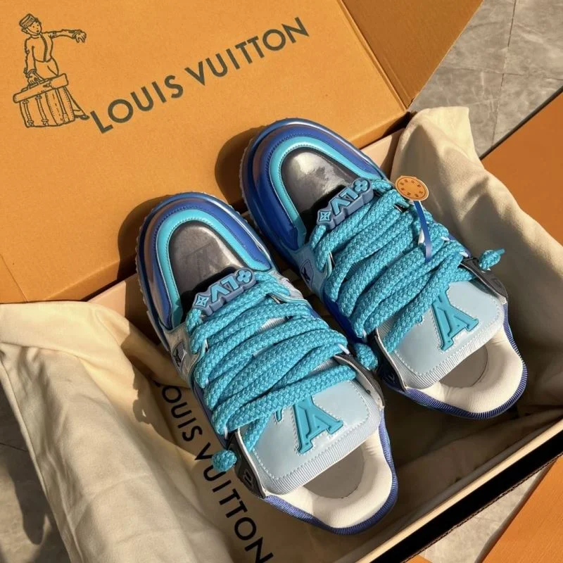 Louis Vuitton Trainer Sneaker EyeCatching 30918