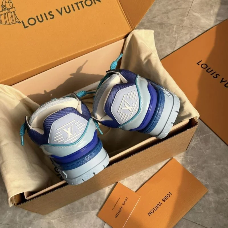 Louis Vuitton Trainer Sneaker EyeCatching 30918