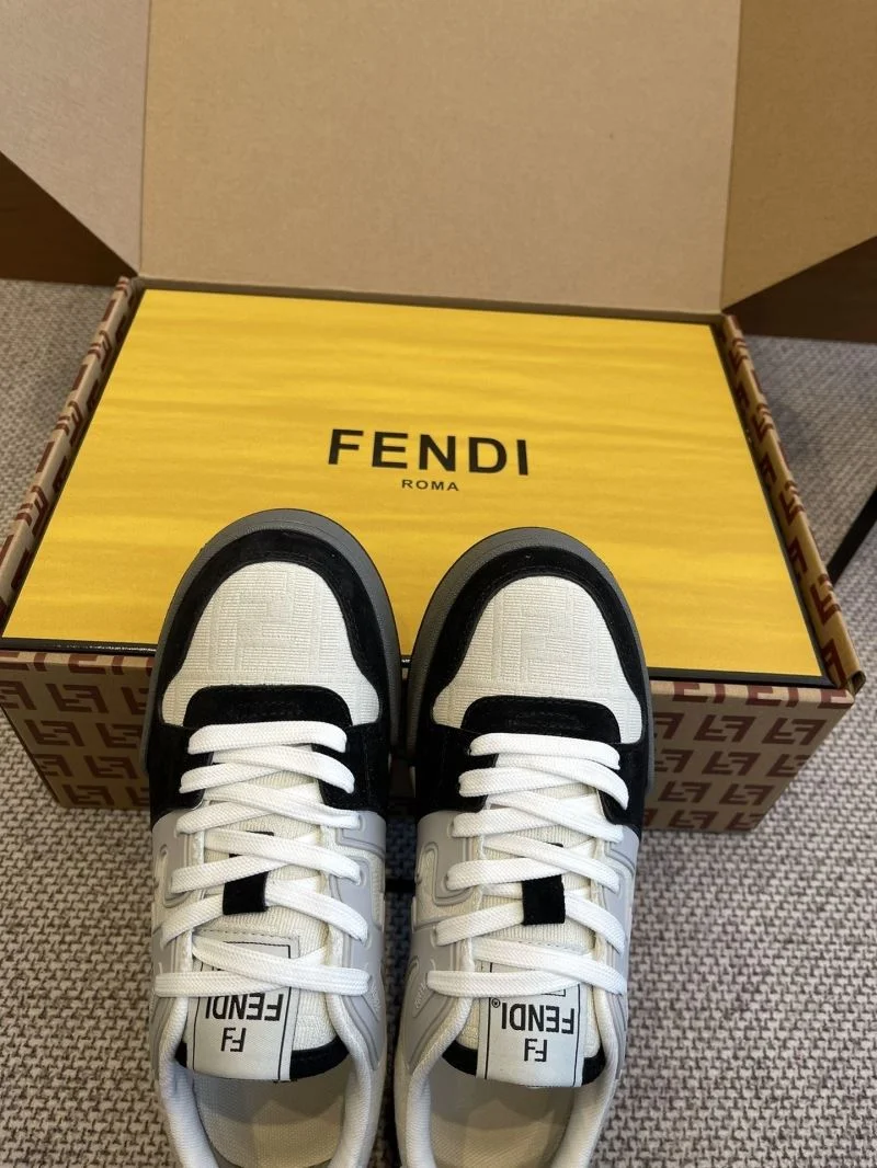 Durable Louis Vuitton Trainer Sneaker 30915