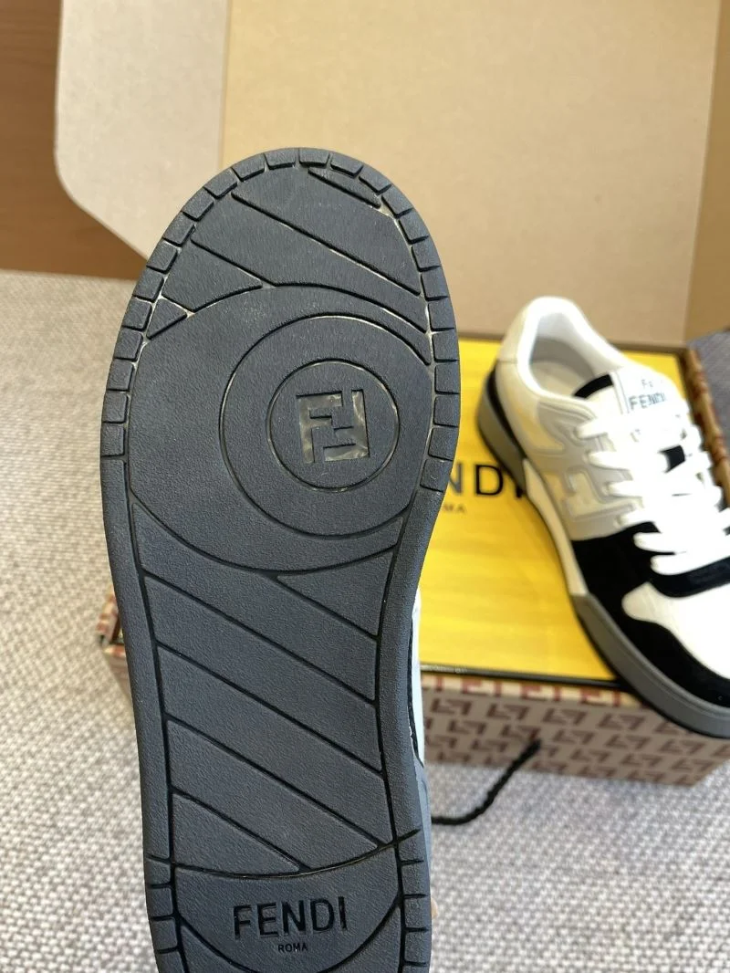 Durable Louis Vuitton Trainer Sneaker 30915