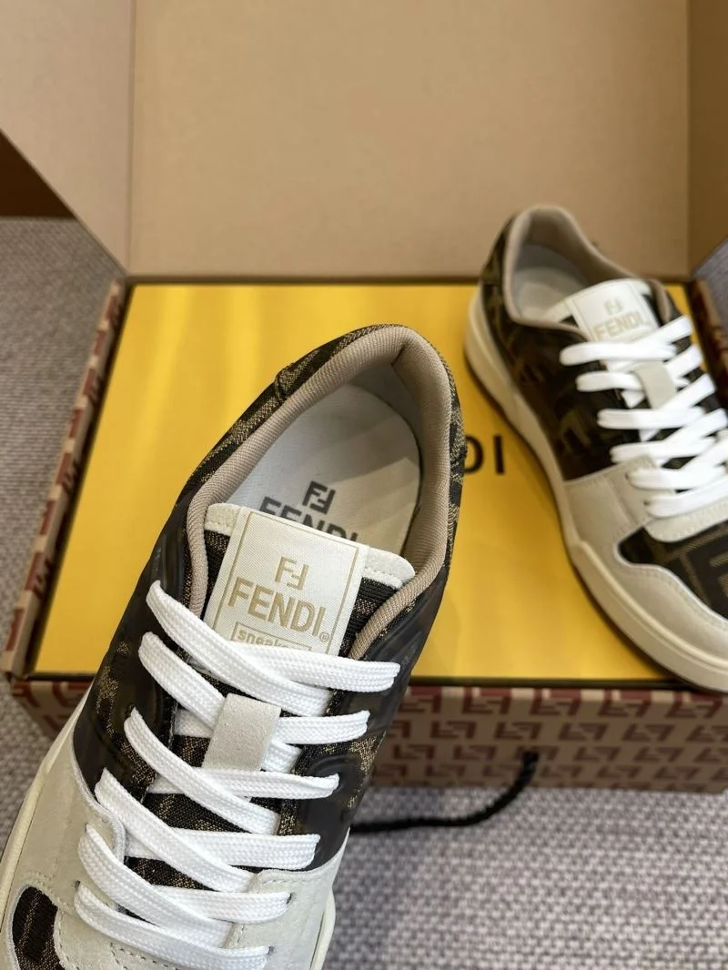 Stretchable Louis Vuitton Trainer Sneaker 30917