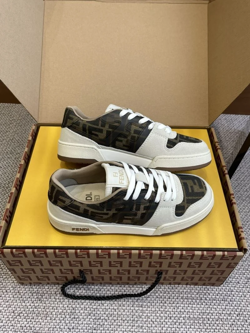 Stretchable Louis Vuitton Trainer Sneaker 30917