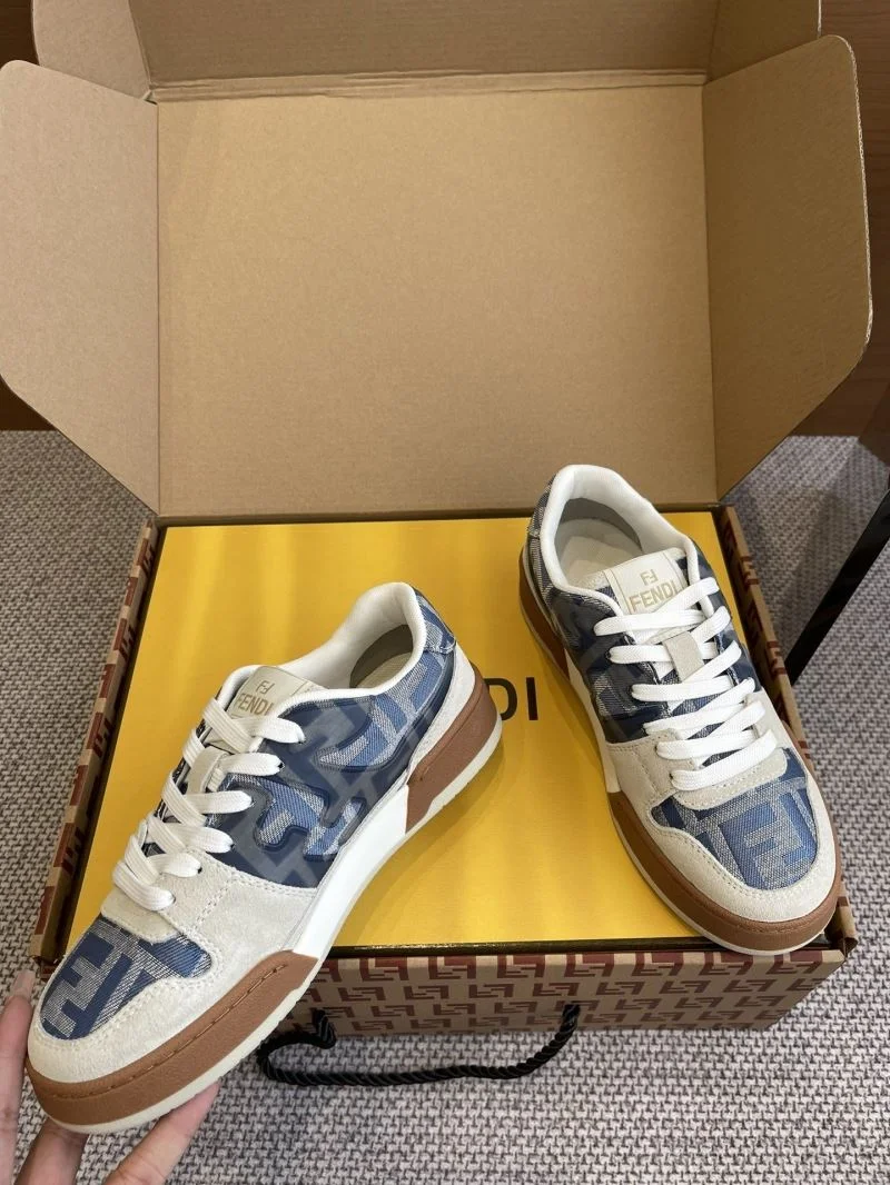 Unisex Louis Vuitton Trainer Sneaker 30909
