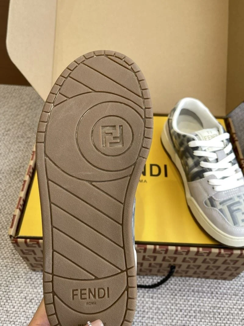 ComfortFit Louis Vuitton Trainer Sneaker 30922