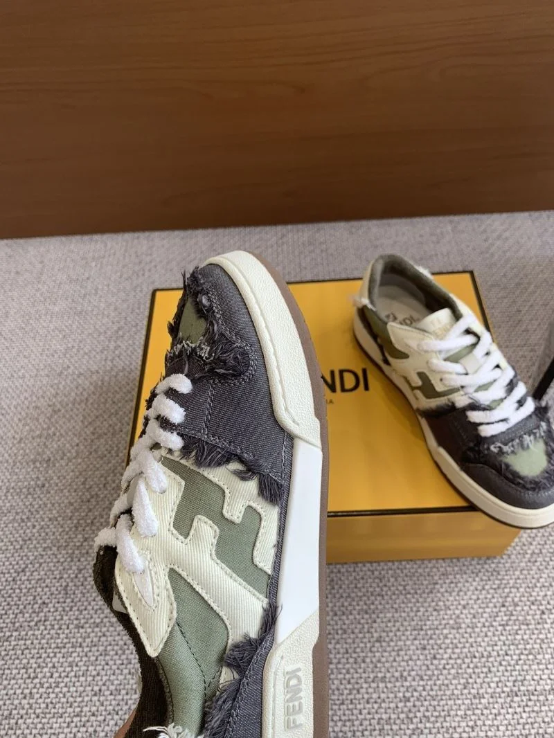 Louis Vuitton Trainer Sneaker Refined 30942