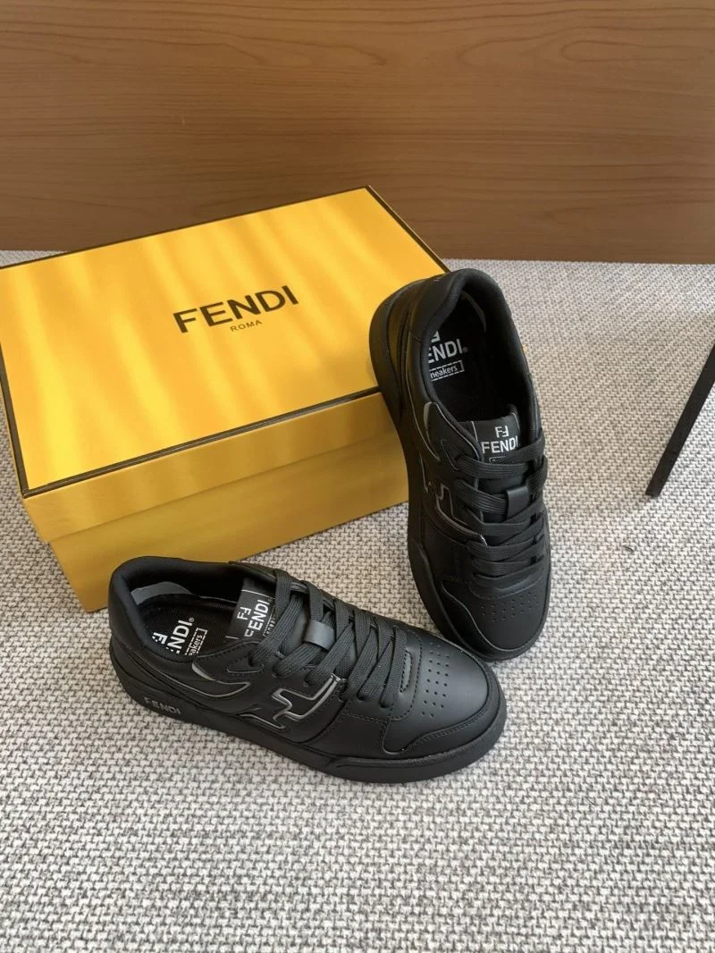 FashionForward Louis Vuitton Trainer Sneaker 30906