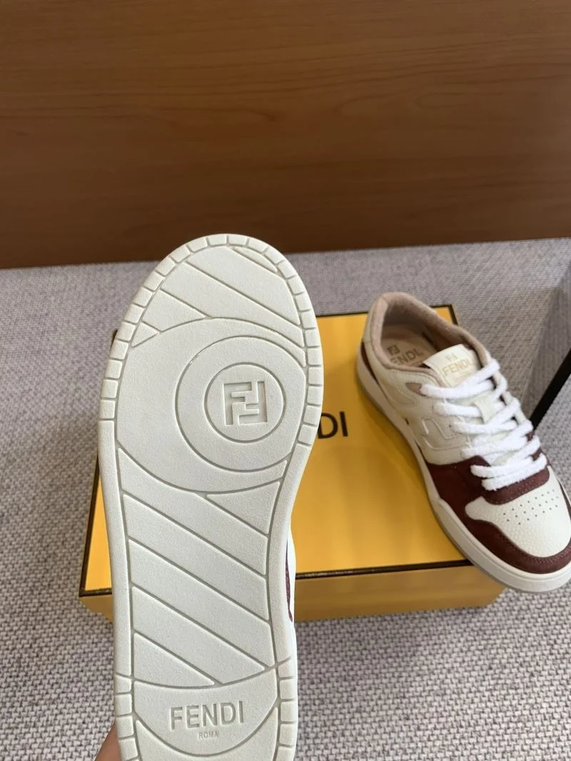 Louis Vuitton Trainer Sneaker Durable 30905