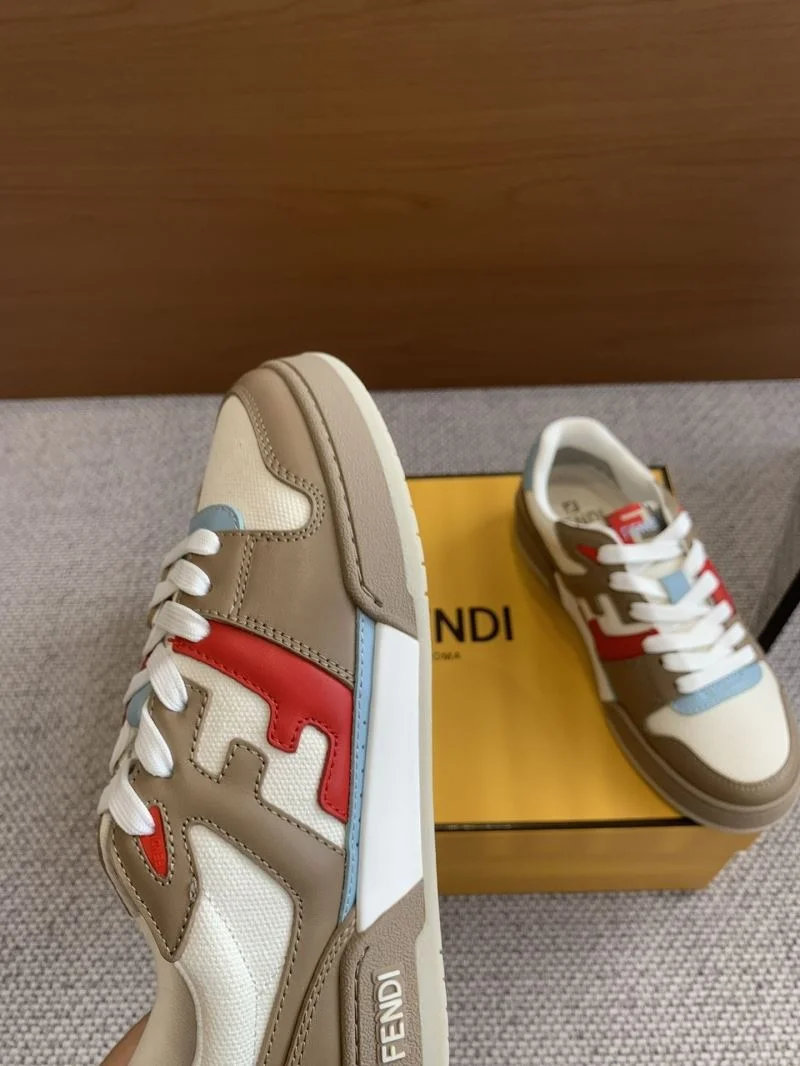 Louis Vuitton Trainer Sneaker Versatile 30903