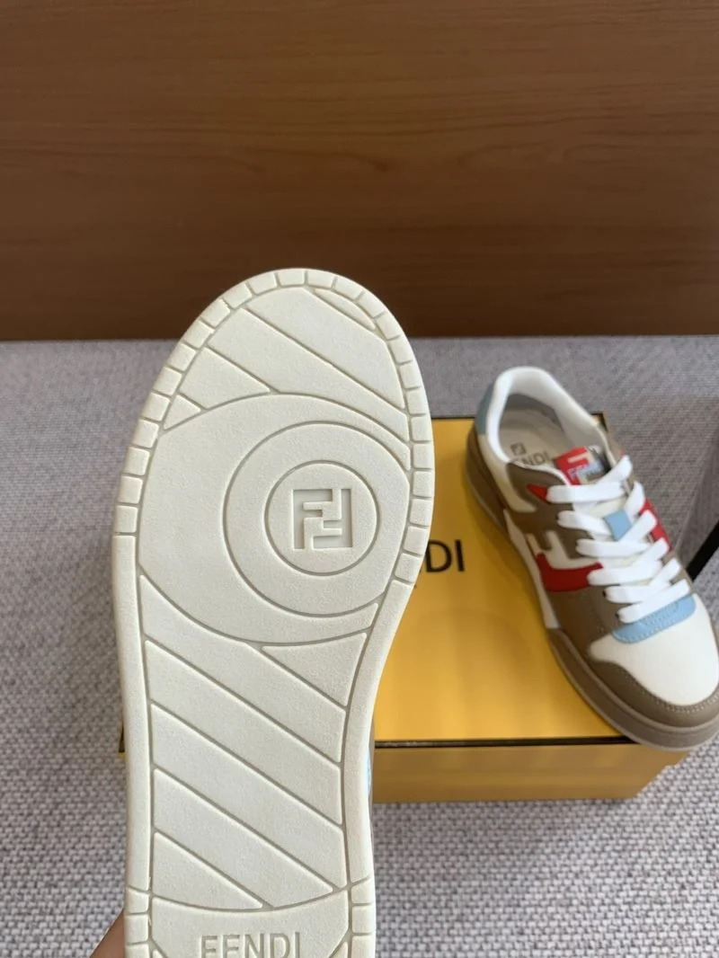 Louis Vuitton Trainer Sneaker Versatile 30903