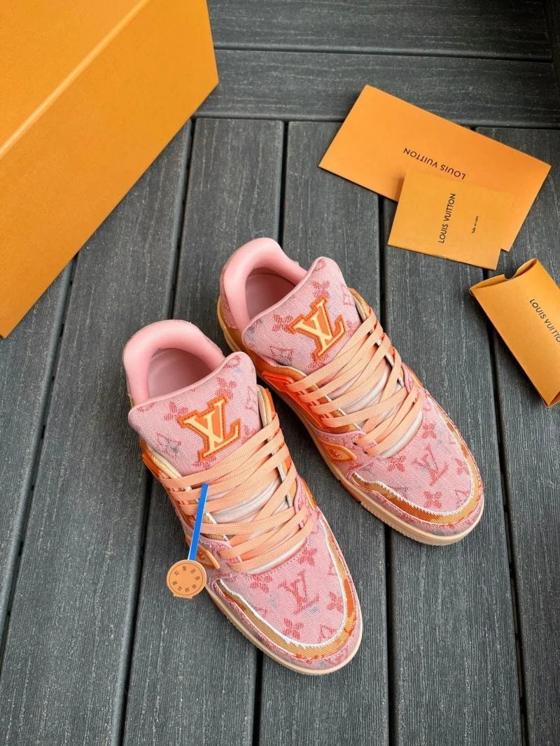 HighQuality Louis Vuitton Trainer Sneaker 30901