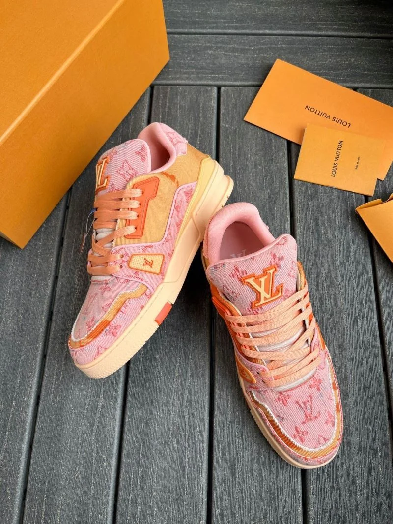 HighQuality Louis Vuitton Trainer Sneaker 30901