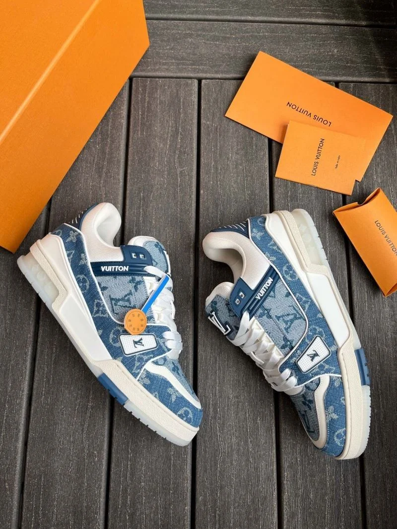 FashionForward Louis Vuitton Trainer Sneaker 30884