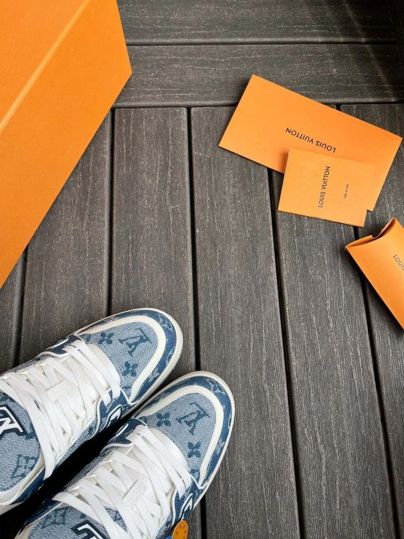 FashionForward Louis Vuitton Trainer Sneaker 30884