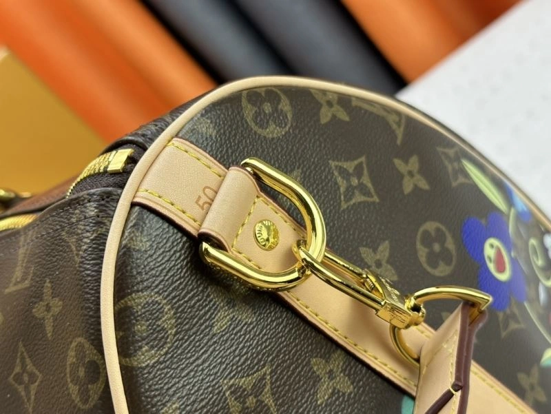Louis Vuitton Travel Bags Effortless 80308