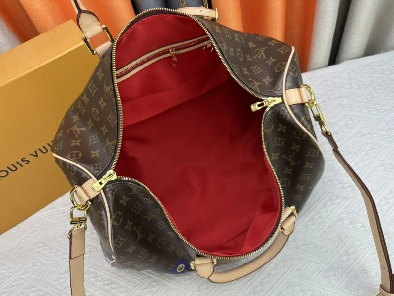 Louis Vuitton Travel Bags Effortless 80308