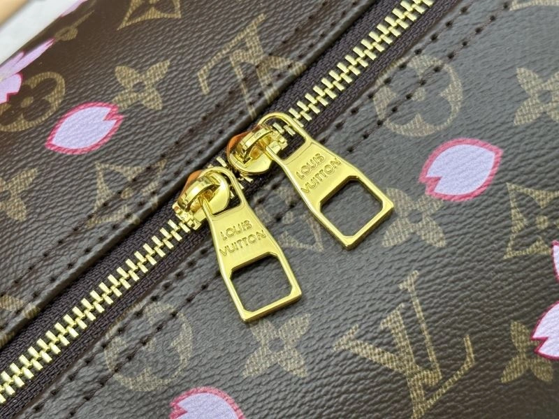Stylish Louis Vuitton Travel Bags 80282