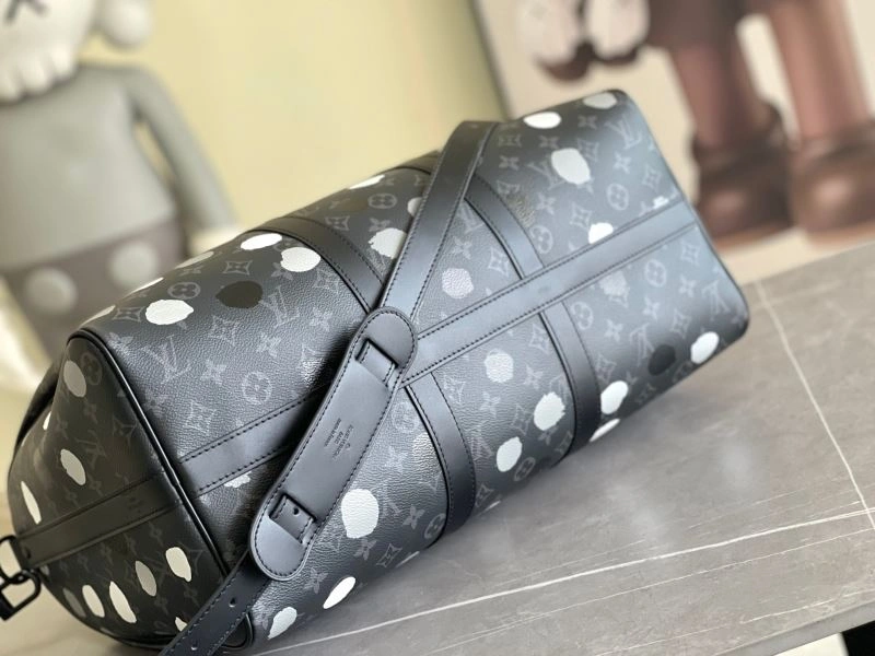 Premium Louis Vuitton Travel Bags 94130