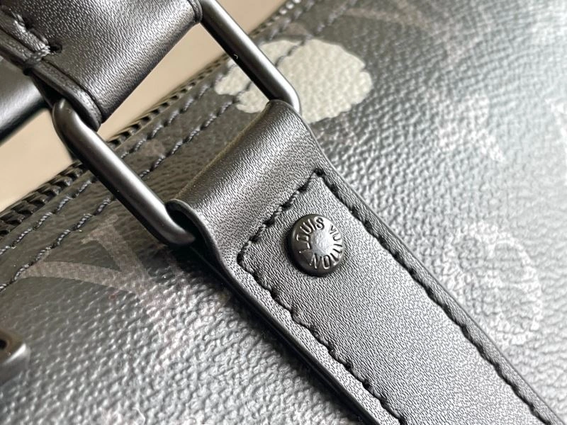 Premium Louis Vuitton Travel Bags 94130
