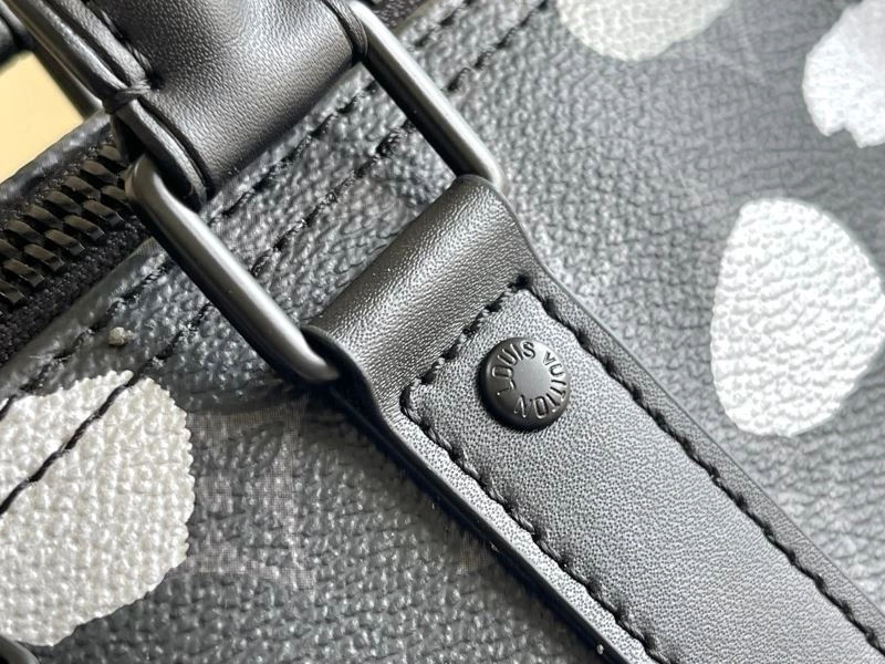 Louis Vuitton Travel Bags Seasonal 94166