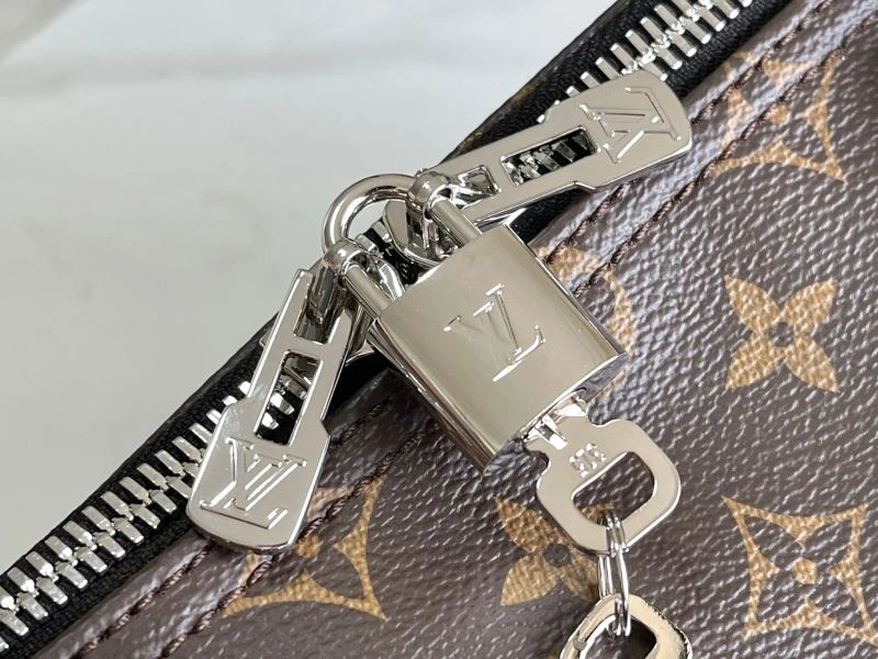 Louis Vuitton Travel Bags ComfortFit 93905