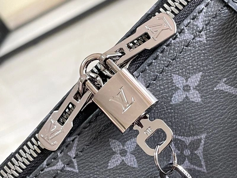 Louis Vuitton Travel Bags Classic 93899