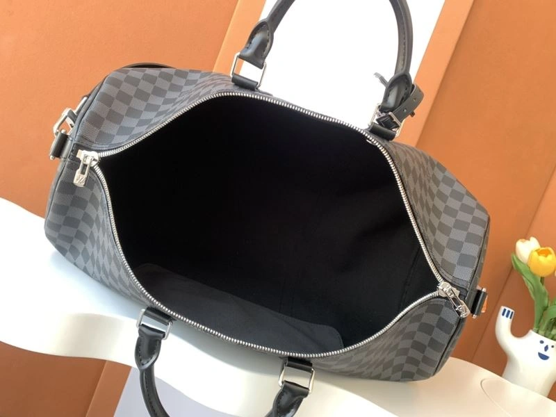 Comfortable Louis Vuitton Travel Bags 93703