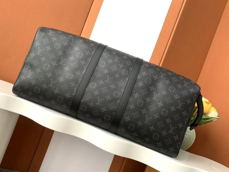 EyeCatching Louis Vuitton Travel Bags 93736