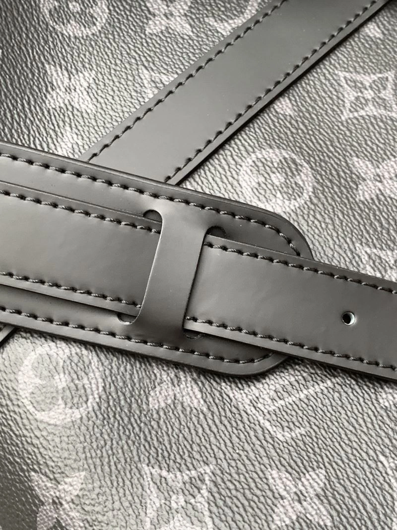 EyeCatching Louis Vuitton Travel Bags 93736