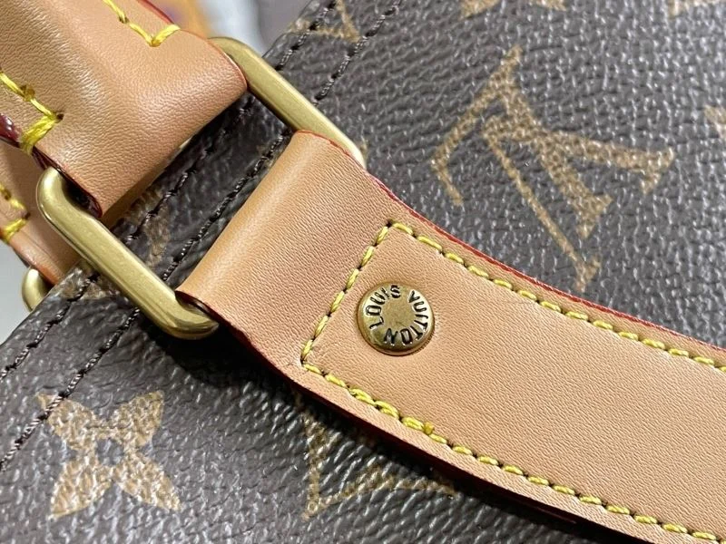Thermal Louis Vuitton Travel Bags 42227