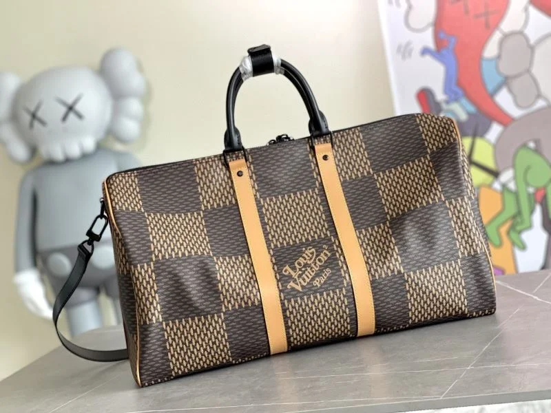 Trendy Louis Vuitton Travel Bags 42235