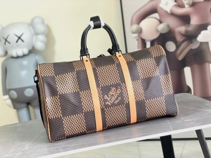 Affordable Louis Vuitton Travel Bags 42230
