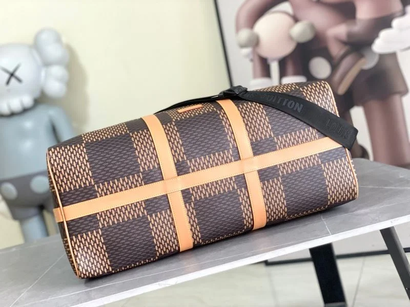 Affordable Louis Vuitton Travel Bags 42230