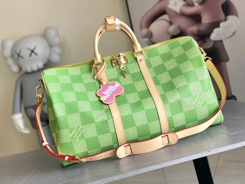 Sleek Louis Vuitton Travel Bags 42222
