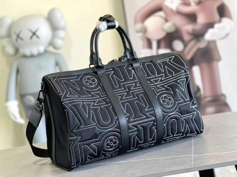 Sleek Louis Vuitton Travel Bags 42218
