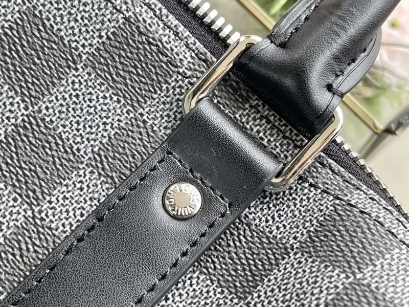 Louis Vuitton Travel Bags OdorResistant 42219