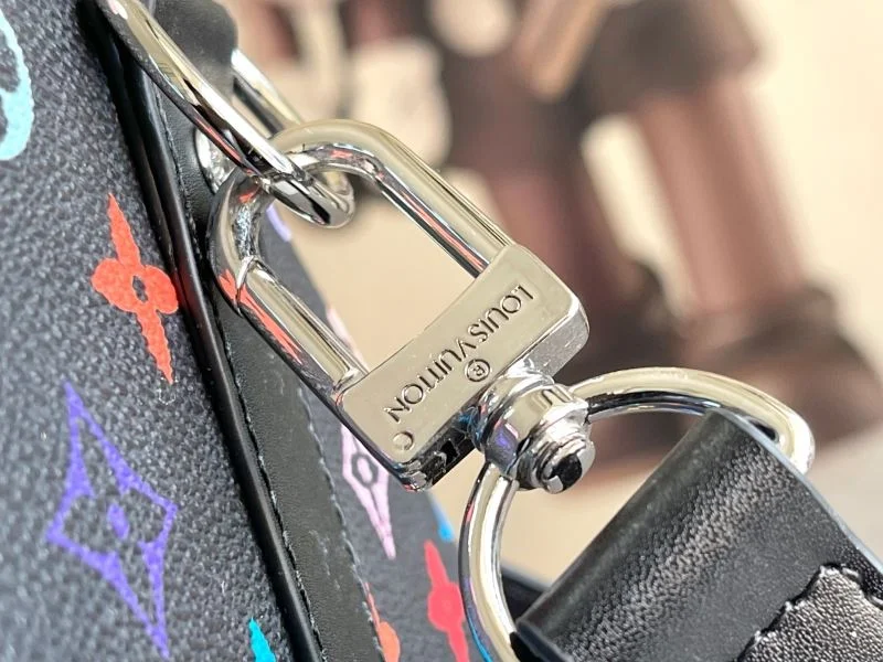 Vibrant Louis Vuitton Travel Bags 42253