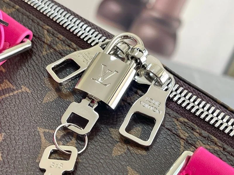 HighPerformance Louis Vuitton Travel Bags 42213