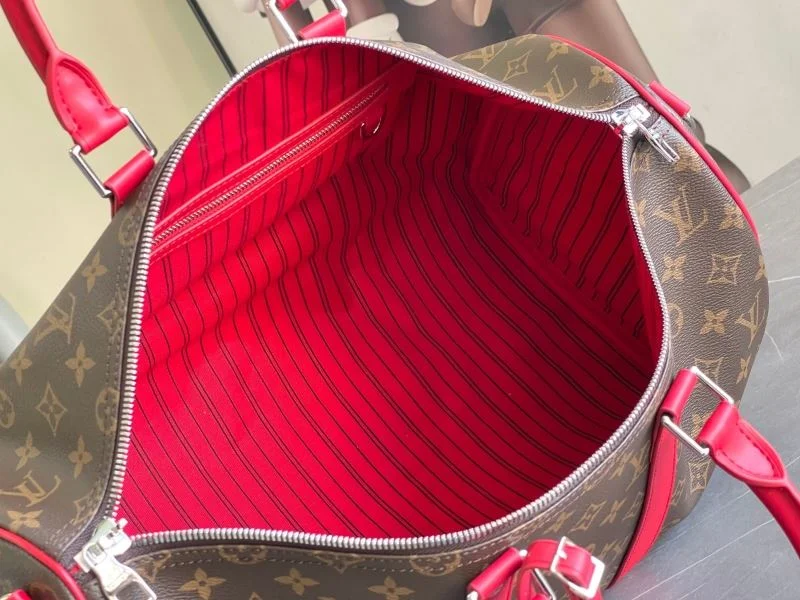 Affordable Louis Vuitton Travel Bags 42211